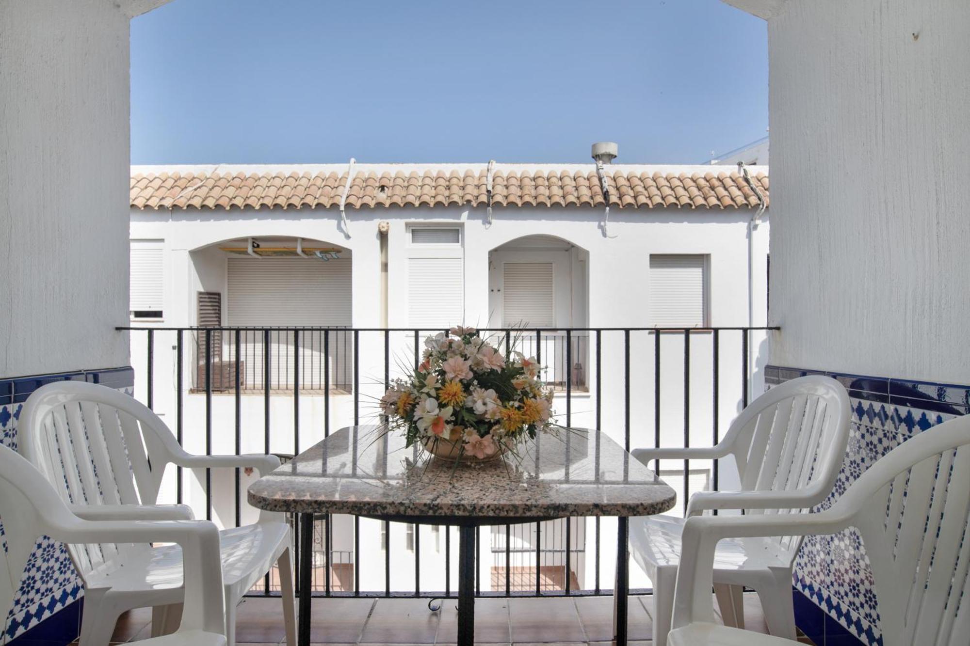 Ramon Apartment