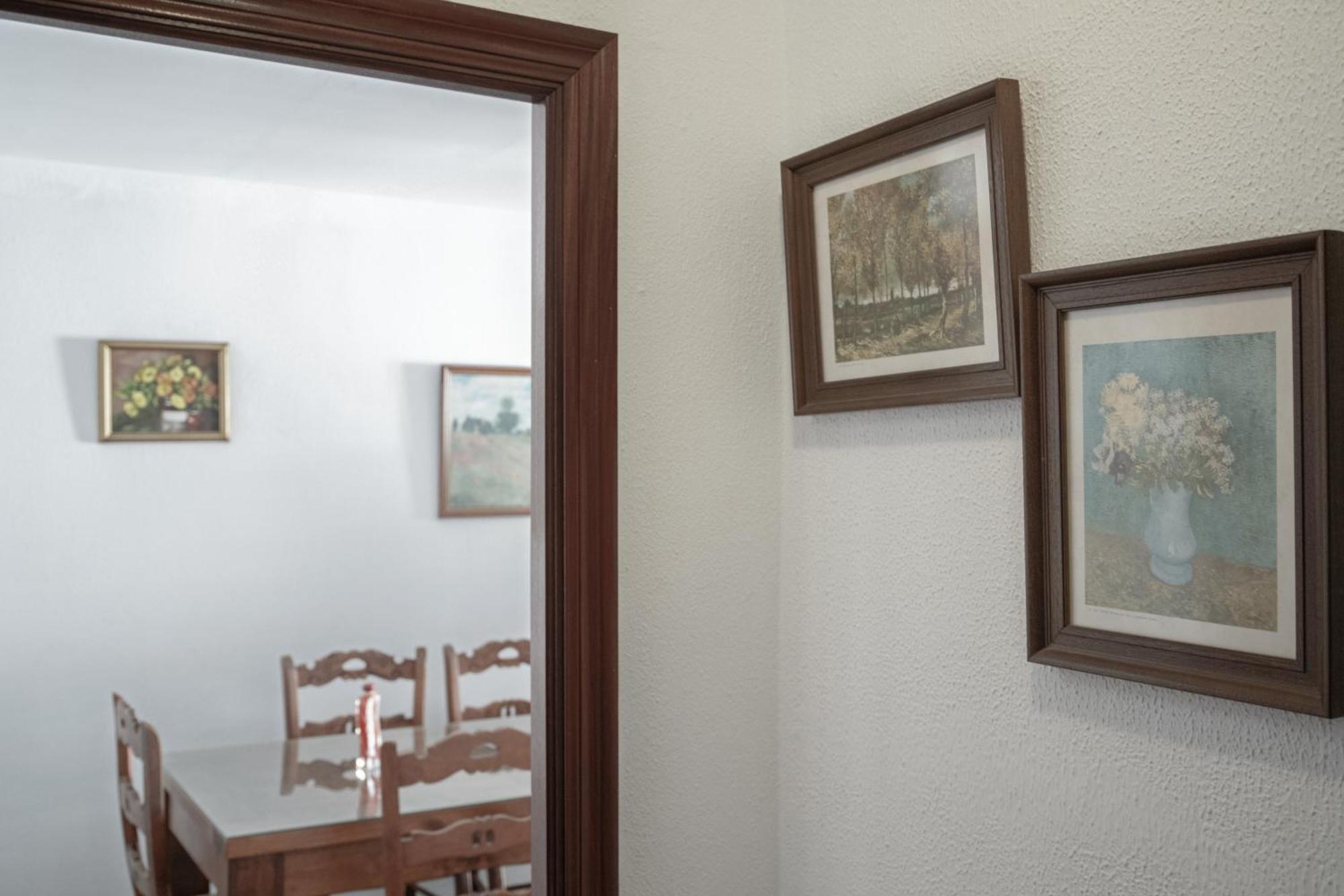 Ramon Apartment